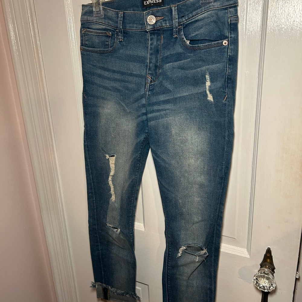 Express Distressed Jeans - Picture 2 of 6